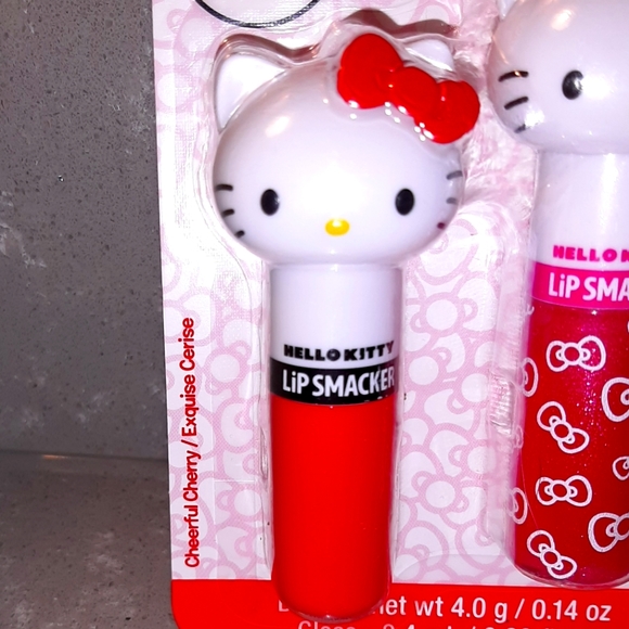 Barbie/Hello Kitty Flavored Lip Gloss Bundle NWT - Picture 3 of 8